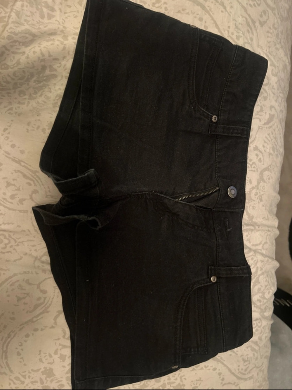 Rue21 Black Denim Women’s Shortie Shorts